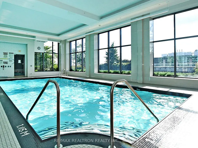 65 Oneida Cres #Penthouse 06 — Photo 39
