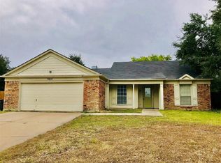 7612 Honeybee Ct, Fort Worth, TX 76137