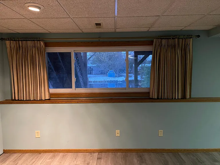 Great room window view to the lake
