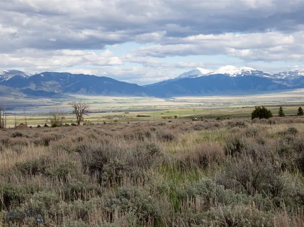 5 View Ln, Ennis, MT 59729