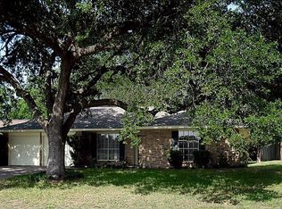 705 Sharon Dr, Humble, TX 77338