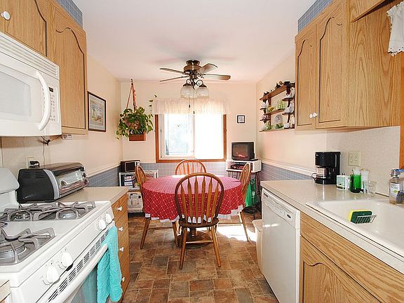 5th image of 4314 Morgan St