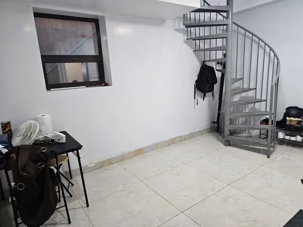 108-38 41st Avenue image 7 of 17