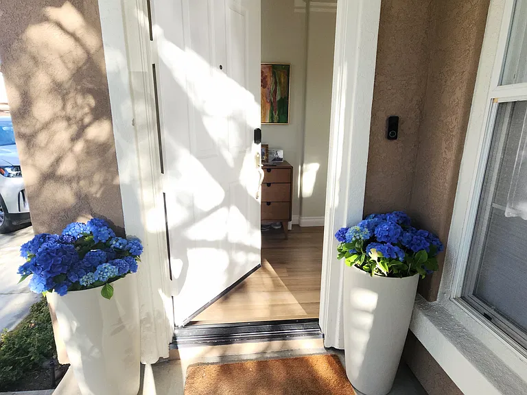 1279 W Vaquero Ct W — Photo 25