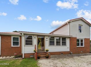 309 Camp Davis Rd, Holly Ridge, NC 28445