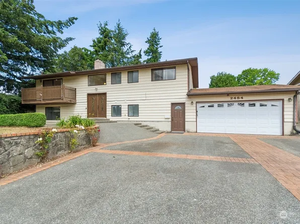 2454 SW 307th Street, Federal Way, WA 98023