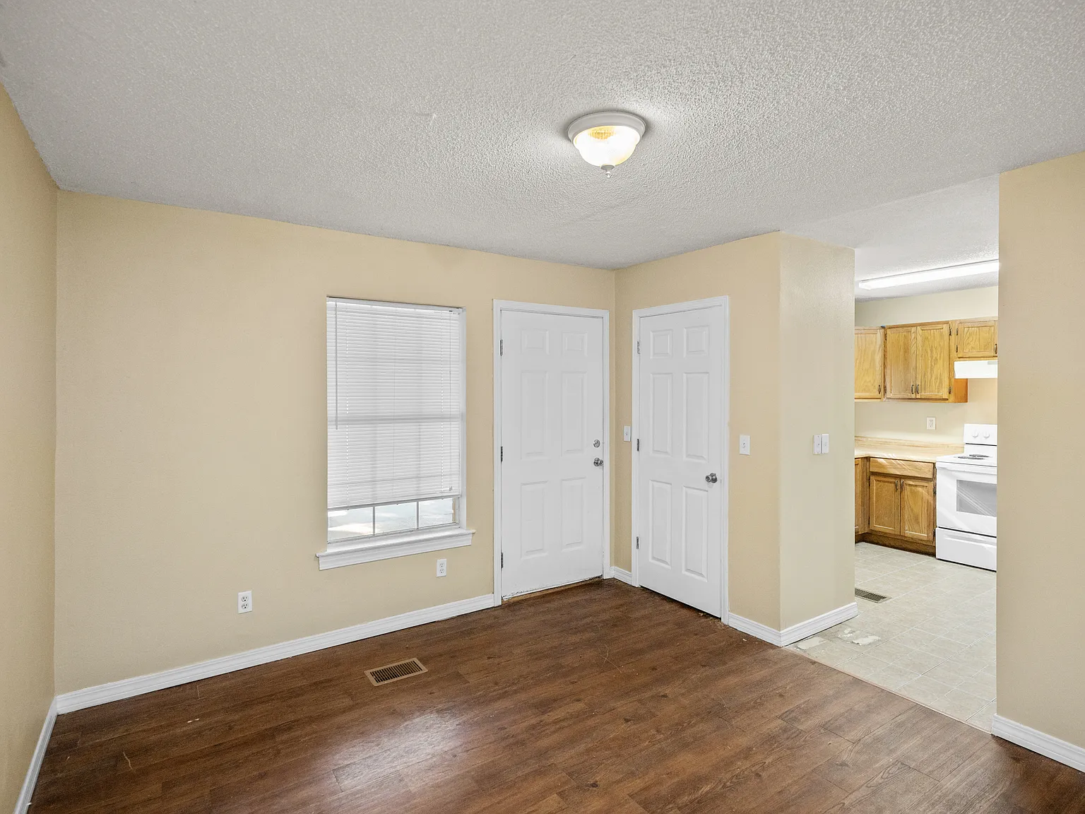 8564 Garden Circle - 1 — Photo 4