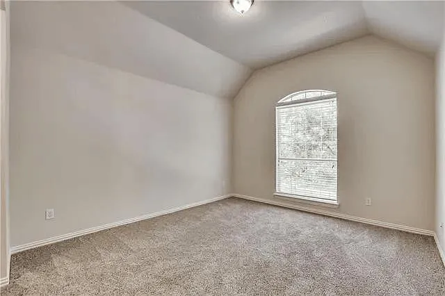 5205 Sandstone Ln — Photo 17