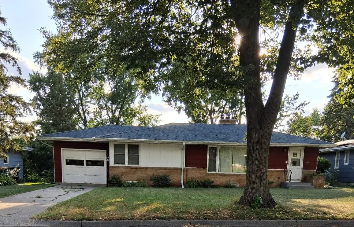 Vincent Ave S, Richfield — Photo 1