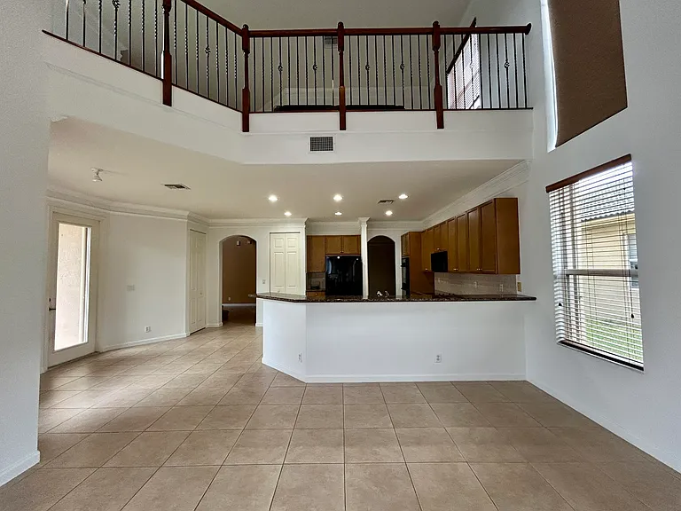 9249 Pineville Dr — Photo 8