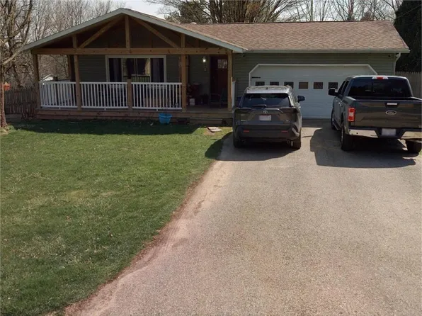 1330 Michael Dr, Mansfield, OH 44905