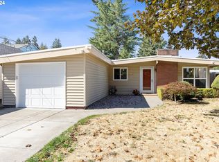 1833 SE 117th Ave, Portland, OR 97216