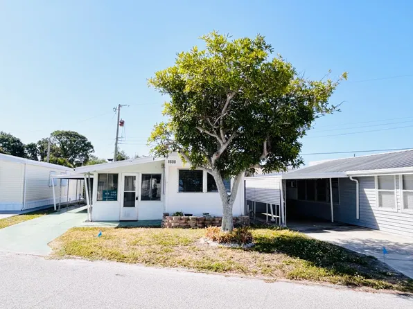 1608 Minnesota Ave, Bradenton, FL 34207