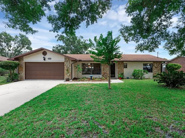 1830 W Clinton Dr, Saint Cloud, FL 34769