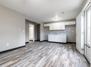 707 S Market St, Holden, MO 64040