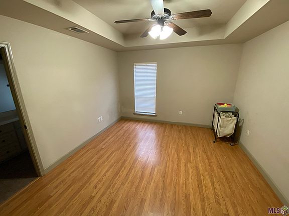3rd image of 12269 Cottage Hill Dr