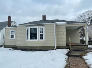 429 N Rensselaer Ave, Griffith, IN 46319