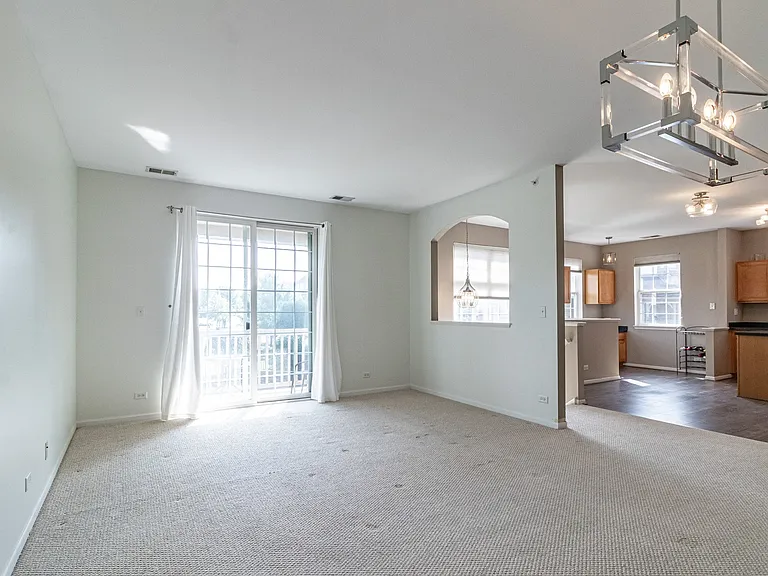 200 Rosehall Dr #220 — Photo 4