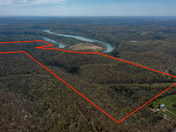 705 Samaritan Road, Galena, MO 65656