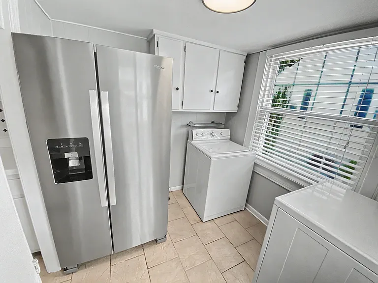 519 Woodland Dr — Photo 15