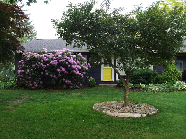 109 Forest Rd, Bangor, PA 18013