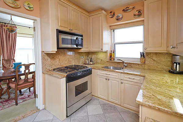 Sold by Brown Harris Stevens | media 5