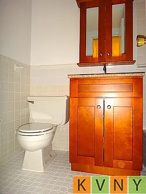 Rented by KVNY Soho | media 37