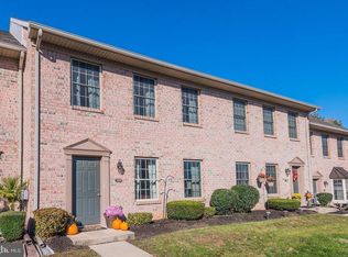 168 Melbourne Ln, Mechanicsburg, PA 17055