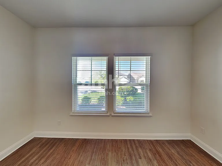 3150 Creek Village Ln — Photo 8
