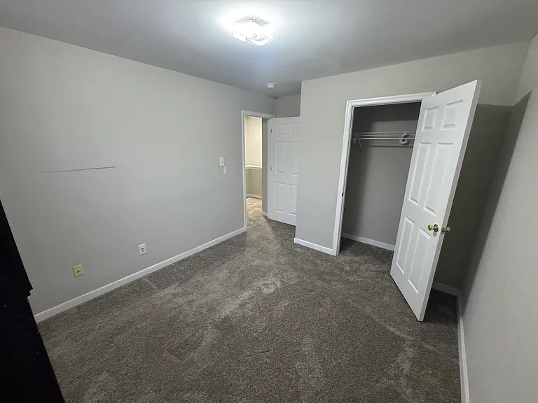 5506 Springwater Ln — Photo 30