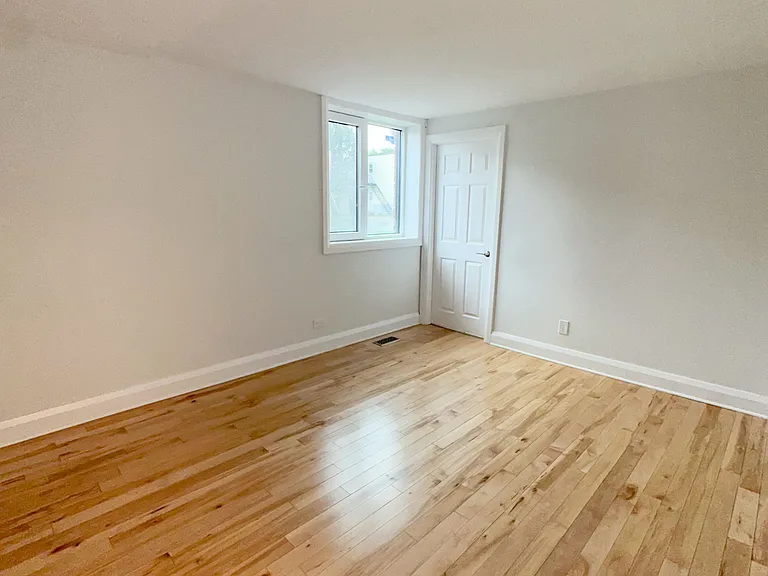 199 Ste Anne Ave — Photo 5