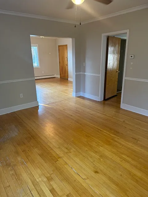 2 bed, 1000 sqft, $1,775 — Photo 2