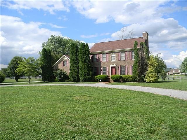 1st image of 2586 W Park Dr