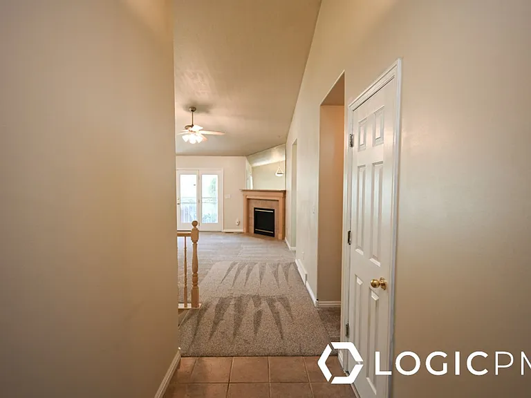 4616 S Zenia Meadows Ct #1 — Photo 3