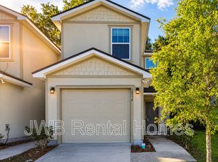 7856 Playschool Ln, Jacksonville, FL 32210