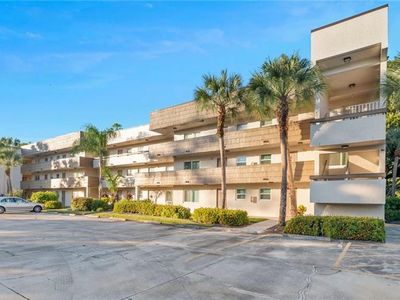 499 Forest Lakes BLVD #308, Naples, FL, 34105