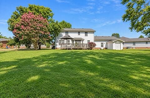 2nd image of 1512 Oak Ridge Ct