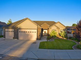 2213 15th Ave W, Williston, ND 58801