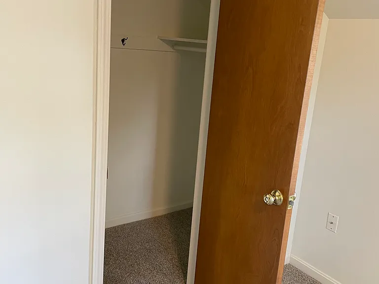 112 S Scott St #114 — Photo 11