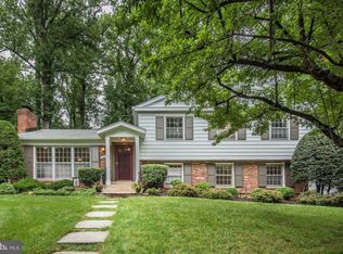 2351 Mallory Ct, Falls Church, VA 22043