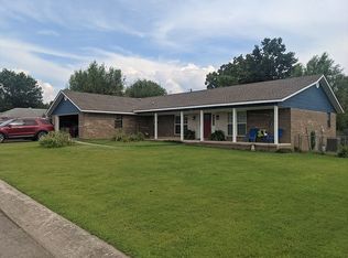 206 Davis Ln, Roland, OK 74954