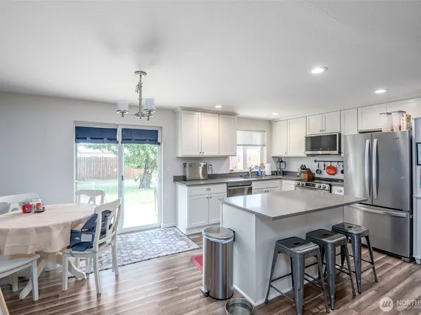 10111 Grove Road SE, Yelm, WA 98597