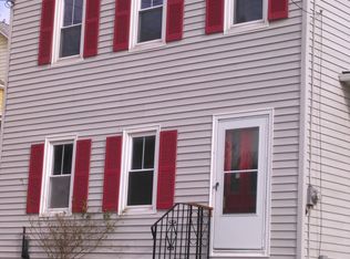 5 Hastings St, Adams, MA 01220