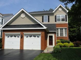 20 Tomahawk Dr, Burlington, NJ 08016