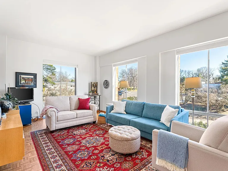 1400 Kenesaw Ave #23C — Photo 1