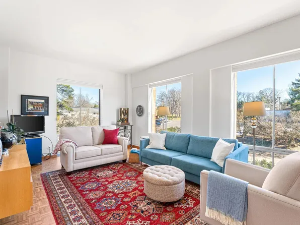 1400 Kenesaw Ave APT 23C, Knoxville, TN 37919