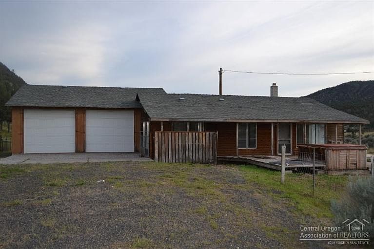 1st image of 10150 SE Golden Eagle Dr