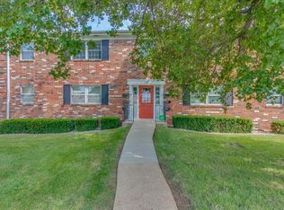 3125 Roger Williams Dr APT B, Bridgeton, MO