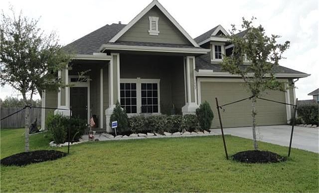 1st image of 2402 Seahorse Bend Dr