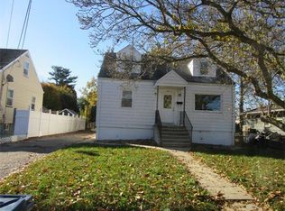9 Beverly Ave, North Brunswick, NJ 08902